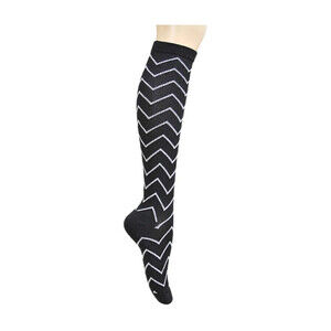 Knee High Socks With Ripple Stripes In Black Size S/M
